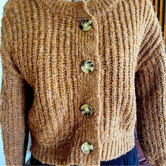 Zara 100% Polyester Brown Button Down Knitted Sweater for Girls Size 11-12 - Picture 2 of 13